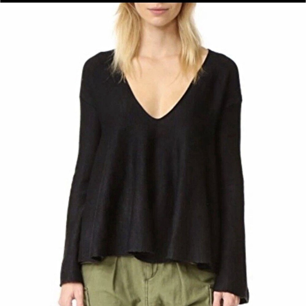 Free People Black V-Neck Bell Long Sleeve Tight-Knit Oversized Pullover Sweater